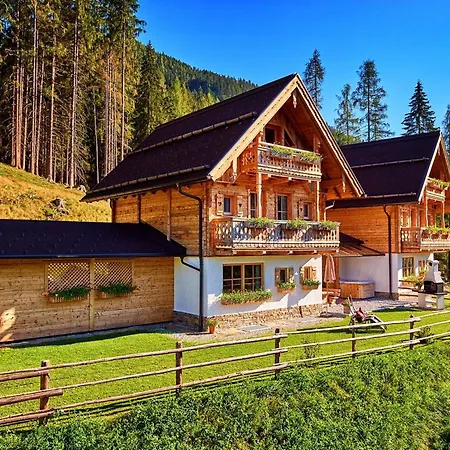 Almidylle In Sankt Martin Am Tennengebirge By Interhome 別荘 ザンクト・マルティン・アム・テンネンゲビルゲ